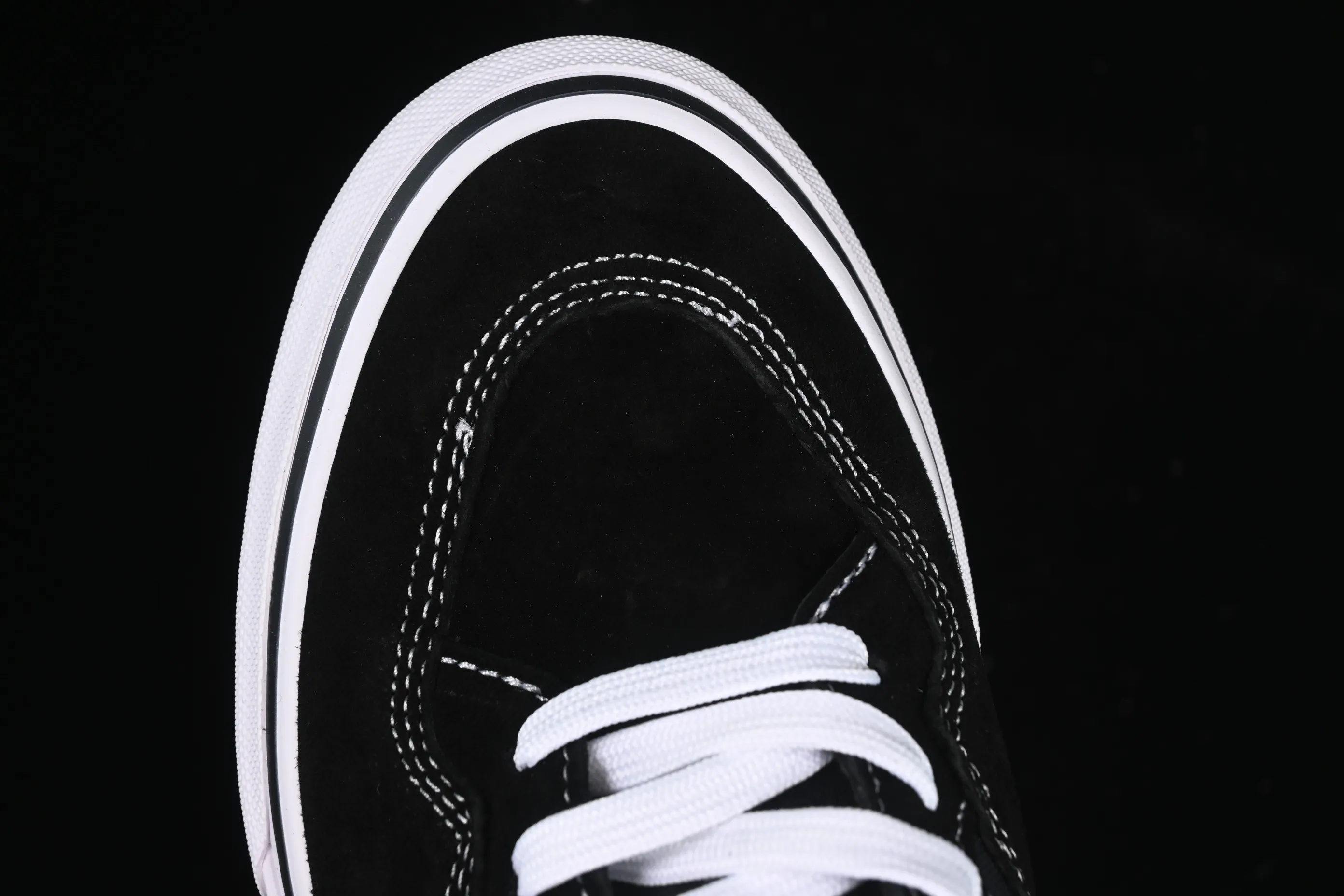 All categories Vans Vans series Vans Low Vans low-top Vans Rowan Skate Boarding Classic and versatile lightweight and comfortable professional skateboard shoes VN0A4TZCY28